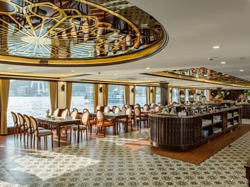 07 Hours Discover Ha Long Bay With Sea Octopus Cruise