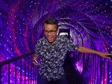 Dubai Museum of Illusions Tour and Desert Safari Experience