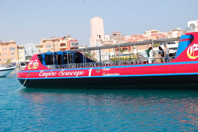Premium Empire Semi-Submarine, VIP Snorkeling Sea Trip - Hurghada