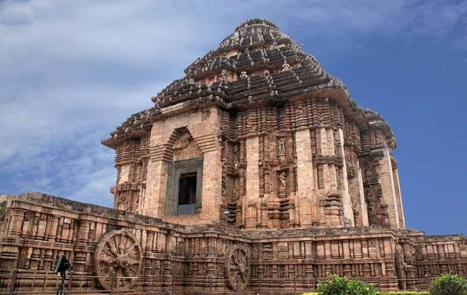 Cultural and Scenic Tour from Bhubaneswar to Vizag