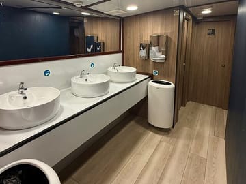 Full Day Boat Cruise Around Malta with Lunch and Swim Stops