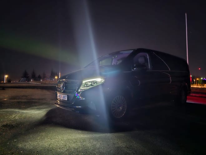 Private Transfer: Keflavik Airport → Reykjavík MPV 6 Pax (standard) photo 5