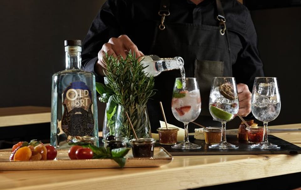 Gin tasting experience in Athens