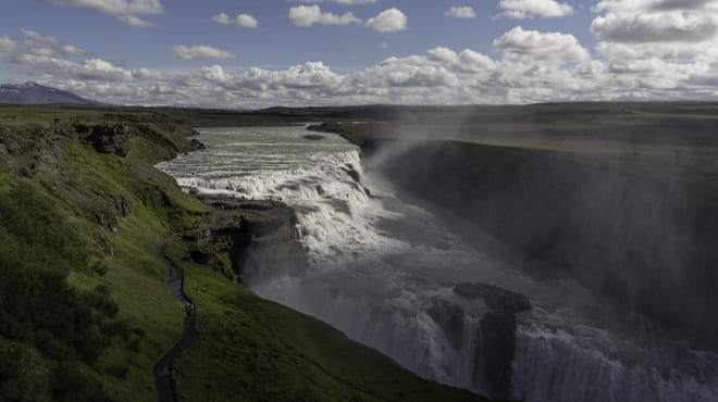 Private tour: Golden Circle and Farm Lunch in SuperJeep