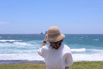 Private Full Day Tour of West Jeju Island Highlights