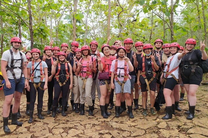 Jomblang cave big group