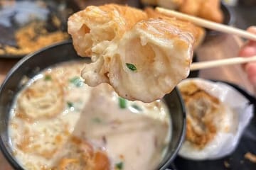 Brunch Walking Tour along Suzhou's Historic Pingjiang Road