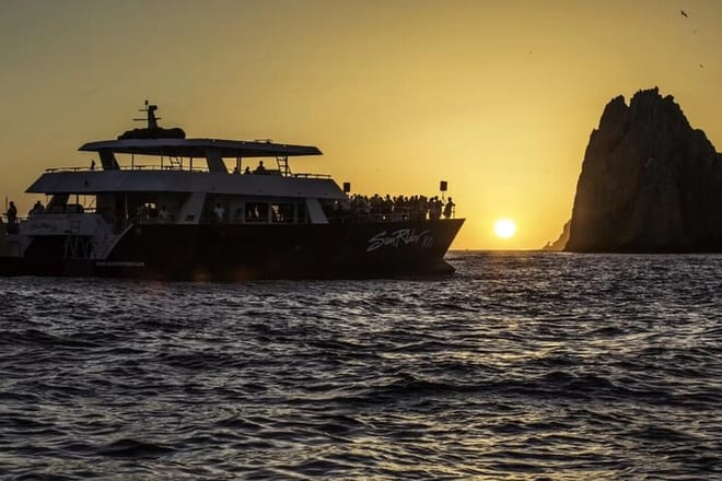 Sunset Dinner Cruise in Los Cabos 7
