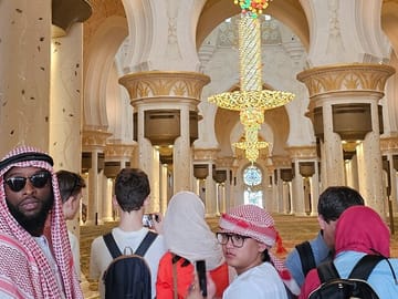 Private Full-Day Abu Dhabi Sightseeing Tour from Dubai