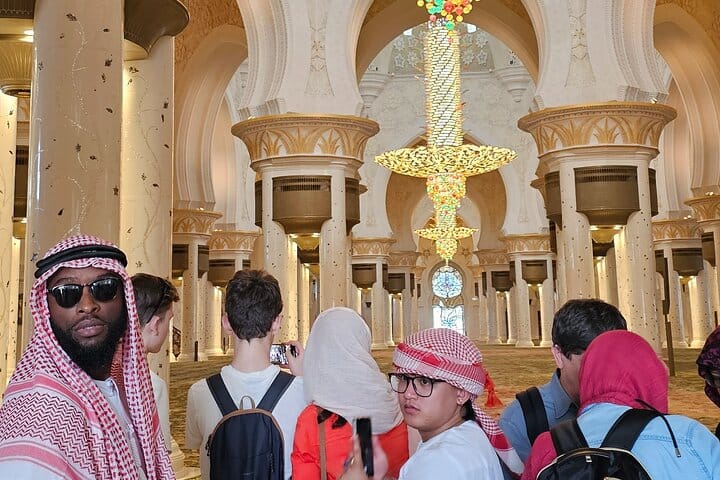 Private Abu Dhabi Premium Full-Day Sightseeing Tour from Dubai 3