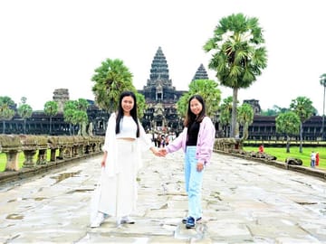 Five-Day Private Tour of Angkor Temples and Tonle Sap Village