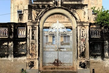 Cultural and Historical Tour of Chettinad and Madurai from Trichy