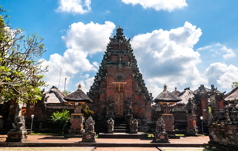 East Bali Adventure: Temples and Kanto Lampo Waterfall Tour