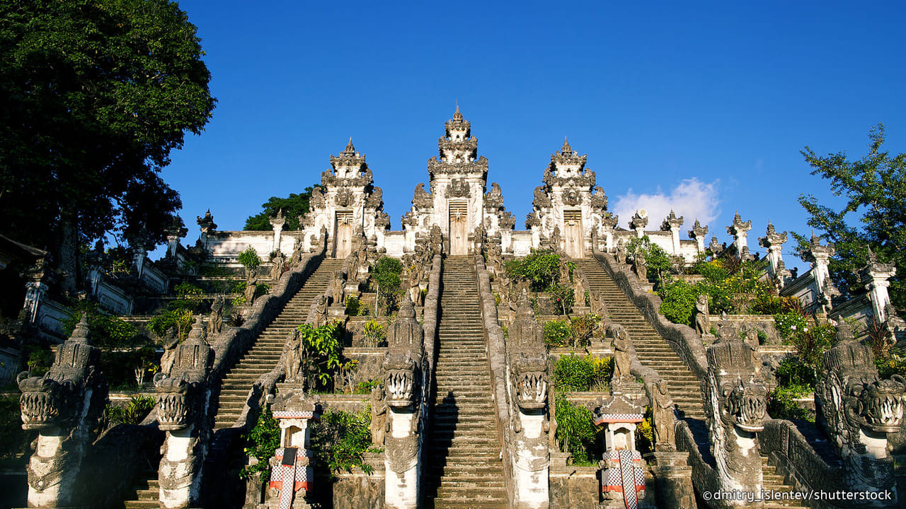 Lempuang temple 