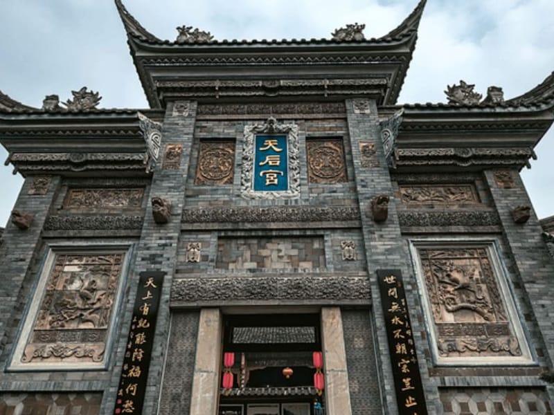 Dazu & Anyue Rock Carvings: A 2-Day Private Tour of China's Sacred Cliff Sculpture