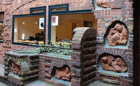 Guided Walking Tour of Bremen's History and Landmarks