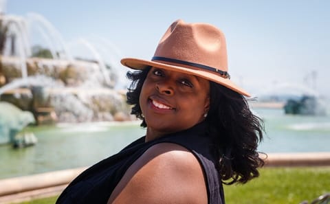 Chicago Walking Tour with Professional Photo Shoot