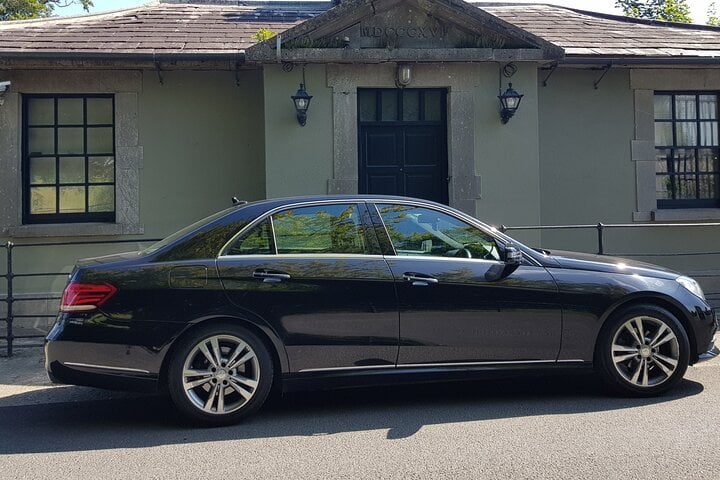 Dublin Private Car With Driver Day Hire 4
