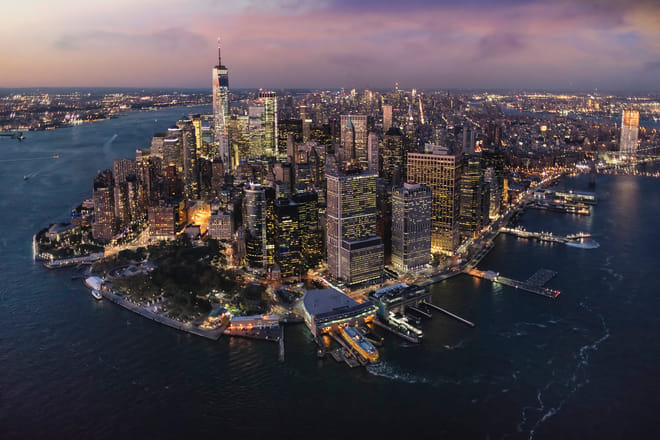 Couple's Private Scenic NYC Helicopter Charter from Manhattan with Champagne Toast photo 5