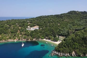 Ithaca Cruise with Swim Stops at Scenic Beaches in Sami