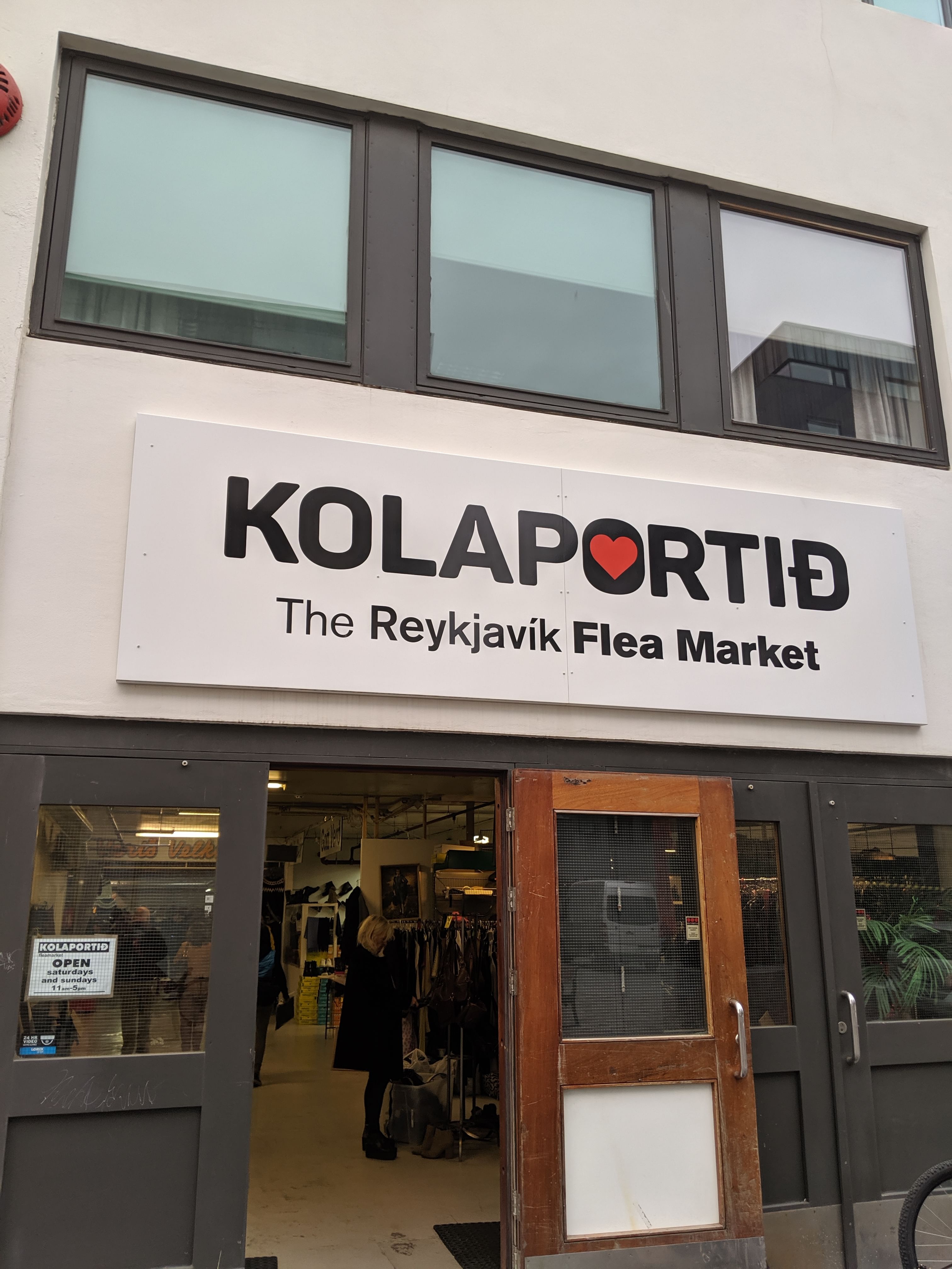 A picture of the entrance to Kolaportiið - the Reykjavik Flea Market