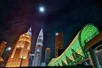 Kuala Lumpur Night Tour With Lake Symphony & Saloma Bridge 1