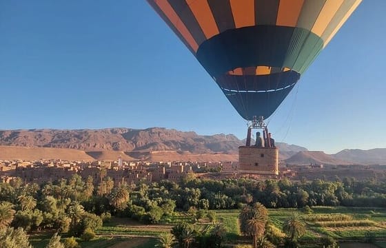 Sunrise Hot Air Balloon with Berber Breakfast