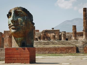 Pompeii 5-Hour Guided Tour from Naples with Transportation