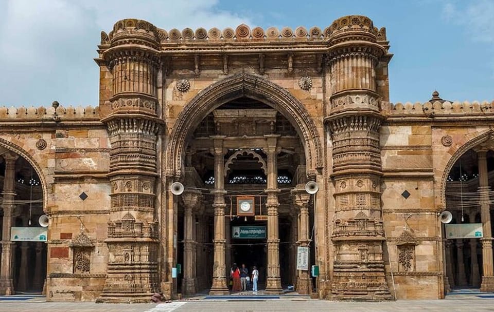 Gujarat Cultural Tour: Explore Ahmedabad, Bhavnagar, Dholka