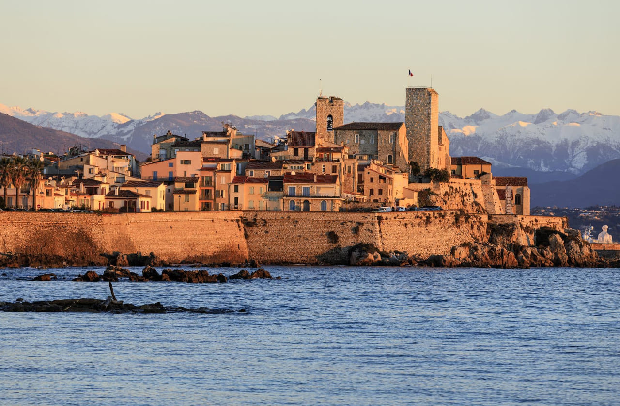 Cannes, Antibes & St Paul de Vence Half Day Private Tour 5
