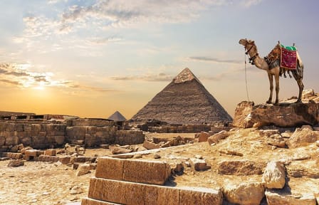 Giza Pyramids VIP Tour by Golf Cart with Expert Guide