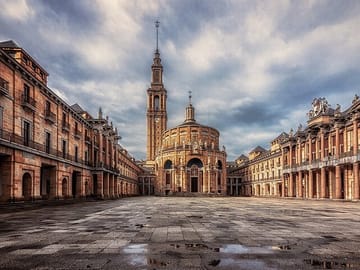 Gijon Highlights – Art, History & Seaside Life in Cimadevilla