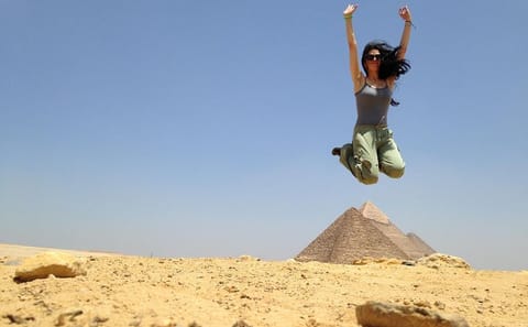 Private Guided Tour of the Egyptian Museum and Giza Pyramids