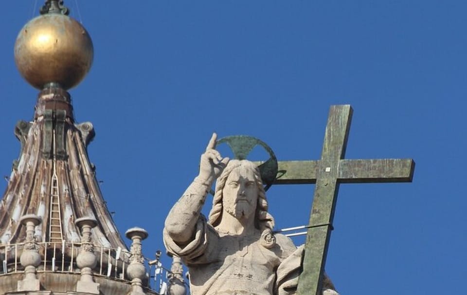 Private Guided Walking Tour of Budapest's Historic Landmarks