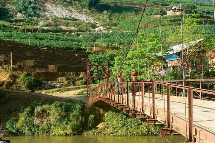 Sapa Trekking 3days/2nights from Hanoi by Cabin Bus Roundtrip