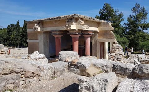Knossos Palace and ATV Adventure Tour in Agios Nikolaos