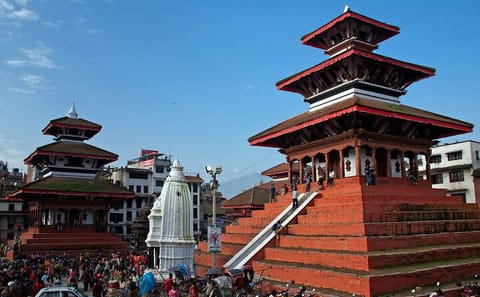 Private Tour of Kathmandu Durbar Square and Swayambhunath Stupa