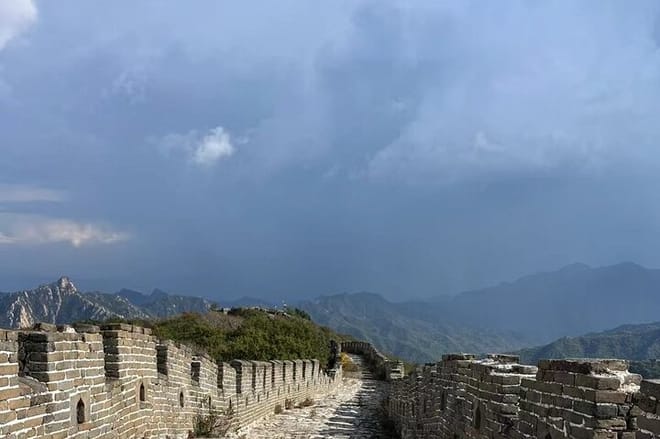 Private Great Wall Hiking tour from Jiankou to Mutianyu section. photo 4