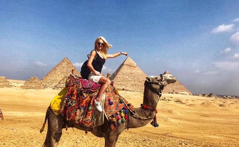 Premium Cairo Over Day Pyramids, Grand Museum & Lunch – Hurghada
