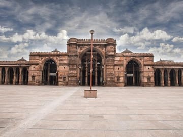 Ahmedabad Heritage Trail: Explore History and Culture