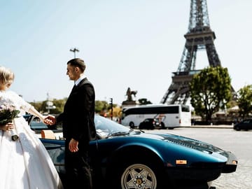 Couples Photoshoot Experience at Trocadéro Gardens, Paris