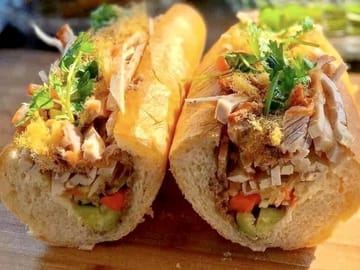 Classic Food Tour in Vientiane, Laos with Cultural Insights