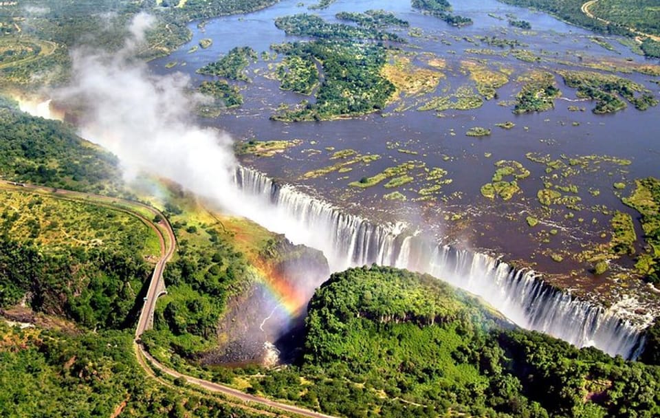 Victoria Falls 3-Day Adventure Tour with Meals and Transport