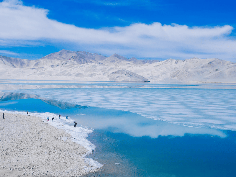 From Kashgar: Karakul & White Sand Lake Private Tour
