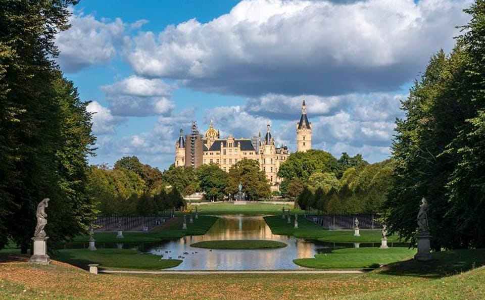 Private Guided Tour of Schwerin Castle's Royal Rooms