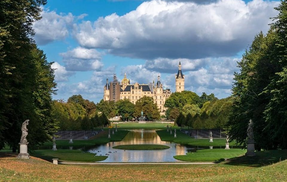 Private Guided Tour of Schwerin Castle's Royal Rooms