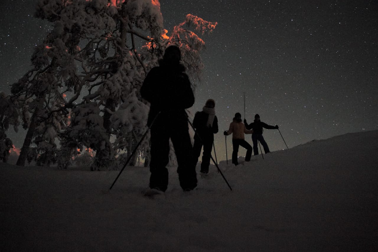 Snowshoeing Under the Auroras 3