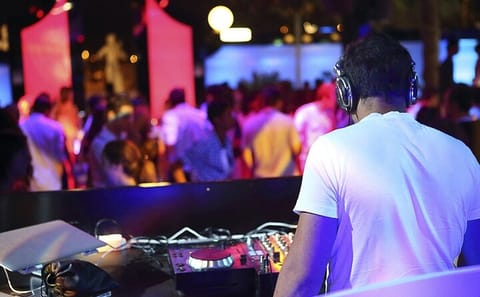 VIP Pub Crawl Experience in Rome's Nightlife Scene