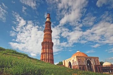 10-Day Cultural Tour of Delhi, Agra, Jaipur, and Varanasi