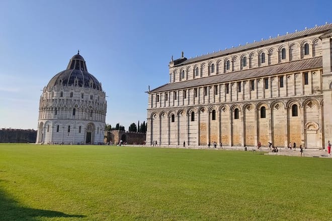 Florence to Pisa & Lucca: A Tuscan Day of History and Beauty